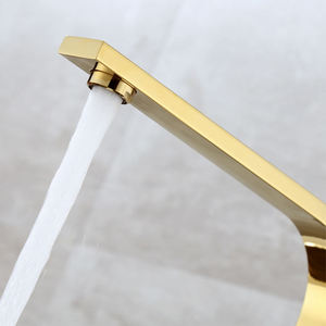 Grifo <span class=keywords><strong>de</strong></span> Cocina Termostático <span class=keywords><strong>de</strong></span> Acero Inoxidable Dorado <span class=keywords><strong>de</strong></span> 201 mm, para Montaje en Encimera, Agua Fría/Caliente, para Baño, Precio <span class=keywords><strong>de</strong></span> Fábrica Personalizado - Product Image 2