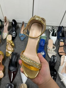 <span class=keywords><strong>Sandali</strong></span> con Tacco Alto da Donna Nuova Moda Scarpe da Festa di Alta Qualità Design Misto Vendita all'Ingrosso - Product Image 5