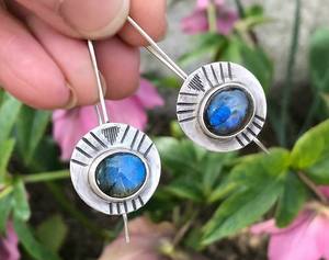 Pendientes de piedras preciosas de labradorita con forma de gota delicada de Plata de Ley 925 hechos a mano, piedras preciosas artesanales Bohemias de alta calidad para regalo - Product Image 1