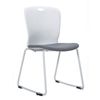 Chaise de formation en plastique perforé, dossier creux respirant, siège rembourré, empilable, pour salle de classe, conférence, sièges en vrac