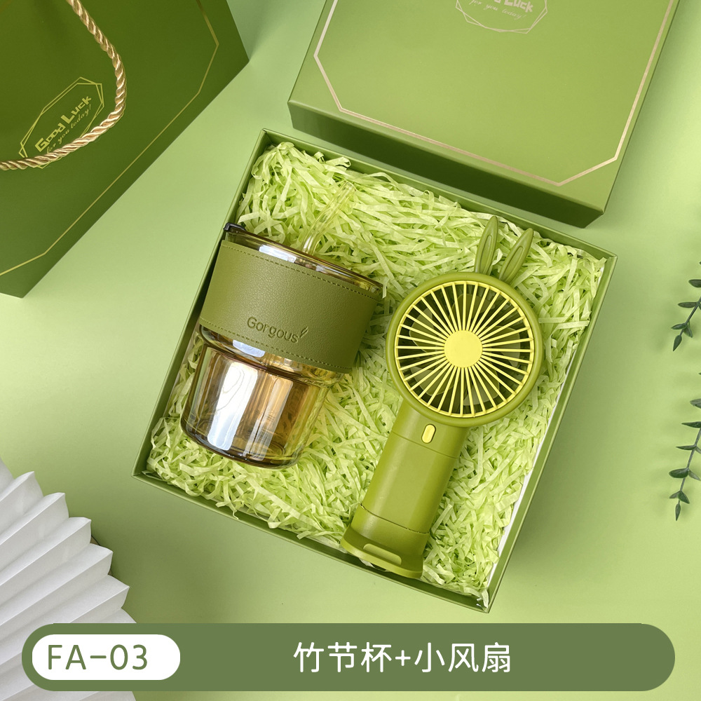 FA-03 [Mini ventilador con copa de bambú]