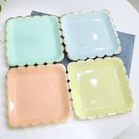 Assiettes en papier jetables carrées de couleur macaron, logo personnalisé, vente en gros, biodégradables, décoratives, pour les dîners de fête