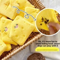Jouet sonore de chien en peluche écologique d'inspiration coréenne jouet de fromage en papier renifleur de nourriture cachée pour chiens pour le commerce extérieur