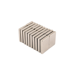 Échantillon gratuit N52 Circle Super Strong Disk Round NdFeB Disc - Product Image 2
