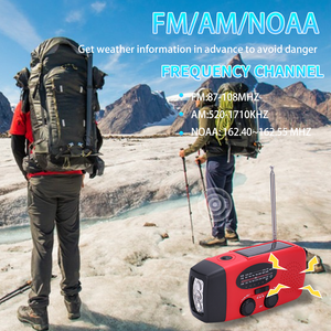 Torcia Solare USB con Manovella e <span class=keywords><strong>Radio</strong></span> AM/FM NOAA, Power Bank di Emergenza 5000mAh, Resistente all'Acqua IPX3 - Product Image 5