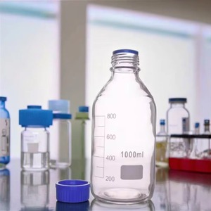 Bouteille de réactif pharmaceutique en verre borosilicate GL45 de 1000 ml avec bouchon bleu, bouteille de réactif en verre 3.3 - Product Image 2