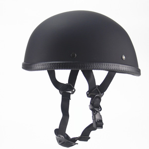 Casque de vélo demi-coque noir brillant taille unique avec fermeture rapide pour adulte - Product Image 3