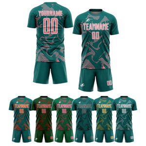 Colección de Camisetas de Fútbol Casuales y Elegantes para Aficionados y Seguidores con Diseños Creativos que Reflejan el Espíritu de Equipo - Product Image 1