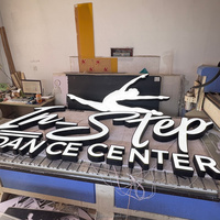 Enseigne lumineuse LED personnalisée en métal avec logo 3D pour salon de coiffure et studio de danse