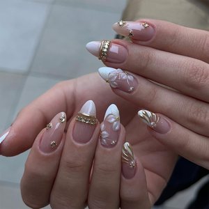 <span class=keywords><strong>Faux</strong></span> <span class=keywords><strong>Ongles</strong></span> à Presser Amande Doré Luxe 3D Floral Français Réutilisables pour Mariage Fête Personnalisé Vente en Gros Gels Acryliques 4486 - Product Image 1