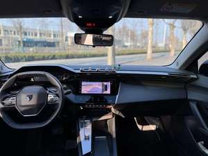 <span class=keywords><strong>Peugeot</strong></span> <span class=keywords><strong>408X</strong></span> 2023 1.6T Edición Charm Sedán de Gasolina con Techo Solar Panorámico, Luces LED, Tracción Delantera, Neumáticos R19, Caja de Cambios Semiautomática - Product Image 5