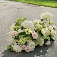 Centre de table pour réception de mariage, arrangement de fleurs artificielles roses et vertes faites à la main, chemin de table long avec extrémités tombantes
