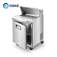 Station de buffet traiteur avec congélateur à salades et doublure intérieure durable résistante aux taches de sauces, vinaigrettes et produits frais