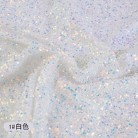 Tissu à paillettes 3mm Tissu à paillettes laser irisées Décoration de mariage Fond de scène Tissu pour robe