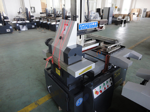 Machine de découpe à fil EDM à grande vitesse DK7735 AUTOCUT CNC - Product Image 5