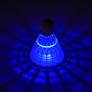 BP-005 bon prix 3 LED Nylon <span class=keywords><strong>Badminton</strong></span> pour le jeu <span class=keywords><strong>de</strong></span> <span class=keywords><strong>nuit</strong></span> - Product Image 3