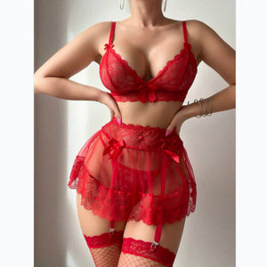 Conjunto de lencería de malla de encaje rojo Deep Love con falda de picardías transparente con lazo con medias traje de Navidad <span class=keywords><strong>Sexy</strong></span> para mujeres al por mayor - Product Image 4