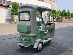 Tricycle électrique SURRIT pour passagers, 3 places, carrosserie fermée, couleur verte, pour adultes - Product Image 4
