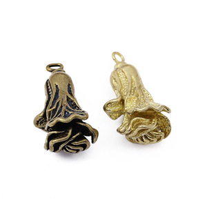 Colgante de repollo de latón chapado en oro de 18 quilates para la fabricación de collares, accesorios de joyería de forma irregular - Product Image 5