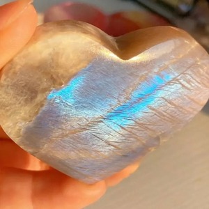 Wholesale High Quality Healing Crystal <b>Crafts</b> Natural Sunstone and Moonstone Heart for Home Decoration and Energy - Product Image 4