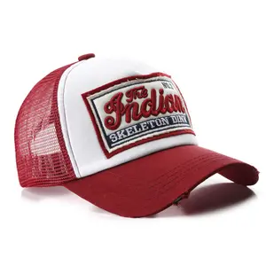 Groothandel Custom Logo Trucker Hoeden Verstelbare Mesh Pet Print 5 Panel Geborduurd Sport Baseball Cap Trucker Hoed