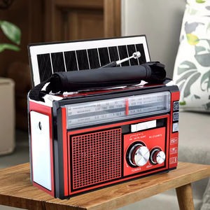 Reproductor Portátil de Tres Bandas con Linterna LED, Panel Solar, Función de Radio BT y MP3 - Product Image 5