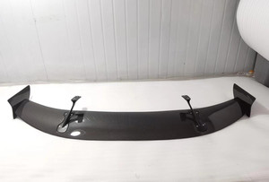 Nuevo Kit de Carrocería para Aston Martin Vantage con Alerón de Fibra de Carbono Estilo F1 - Piezas de Repuesto Autoadhesivas - Product Image 2
