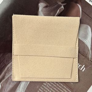 Bolsa de Joyería Portátil de Microfibra con Patrón Geométrico, Bolsa para Tarjetas de Regalo, Organizador de Aretes y Collares, Ecológica, con Impresión de Logotipo - Product Image 6