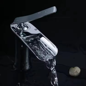 现代黄铜瀑布式水龙头抛光镀铬单把手浴室水槽混合水龙头冷热水瀑布式出水龙头套装 - Product Image 2