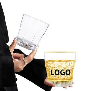 Idées uniques et créatives : Gobelet en plastique octogonal transparent et lumineux pour réceptions de mariage et fêtes - Product Image 1