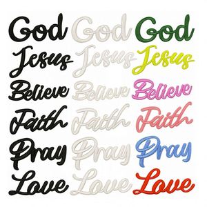 Patch brodé thermocollant ajouré avec les mots 'Dieu', 'Jésus', 'Foi', 'Amour', 'Prière' pour la décoration de vêtements et de portefeuilles, vente en gros - Product Image 1