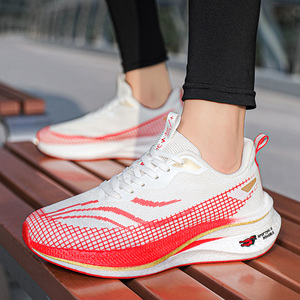 Chaussures de course pour hommes, respirantes, à semelle en carbone, en maille tissée, antidérapantes, légères, à lacets, souples, pour la course à pied, la remise en forme et la marche - Product Image 5