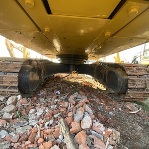 Excavadora de cadenas KOMATSU PC400-7 de 40T eficiente, potencia impresionante y ahorro de combustible, diseñada para aplicaciones de construcción pesada - Product Image 3