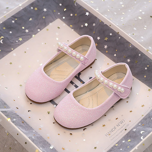Chaussures plates de danse en strass pour bébés filles, chaussures en cuir pour filles du Nouvel An, chaussures confortables à semelle souple pour enfants, chaussures de princesse pour filles de 3 à 6 ans - Product Image 4