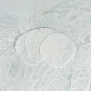 Disque de tonification semi-gel effet gelée à texture lisse, rafraîchissant et doux pour les soins cosmétiques de la peau - Product Image 3