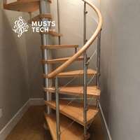 Escalier en colimaçon moderne pour manoir, avec optimisation structurelle personnalisée de qualité supérieure et caractéristiques architecturales