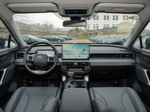 Voiture d'occasion de haute qualité : <span class=keywords><strong>Toyota</strong></span> <span class=keywords><strong>RAV4</strong></span> 2024, en bon état et à <span class=keywords><strong>prix</strong></span> raisonnable, actuellement en stock - Product Image 6