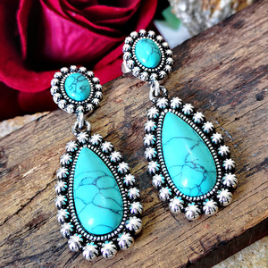 Boucles <span class=keywords><strong>d</strong></span>'oreilles pendantes turquoise en gros, prêtes à être expédiées, style vintage, ton <span class=keywords><strong>argent</strong></span> oxydé, <span class=keywords><strong>plume</strong></span>, boucles <span class=keywords><strong>d</strong></span>'oreilles statement, bijoux bohème chic - Product Image 5