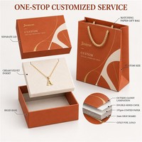 Boîte personnalisée pour petit pendentif INITIAL avec logo et ensemble de sacs cadeaux assortis
