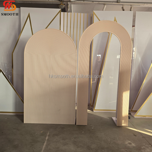 SMOOTH - Fondo de Boda Personalizado en Arco, Color Naranja y Blanco, 7-8 pies, Letrero de Bienvenida, Decoración de Estilo Minimalista para Fiestas y Eventos - Product Image 2