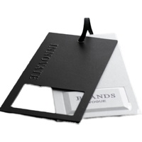 Chine conception personnalisée impression nom Logo papier vêtement étiquette volante étiquettes vêtements étiquettes volantes avec ficelle