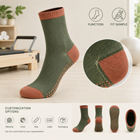 Chaussettes de yoga et Pilates à bout ouvert, avec grip, en coton et élasthanne, semelle antidérapante, structure de manchette ajustée pour studio, OEM ODM