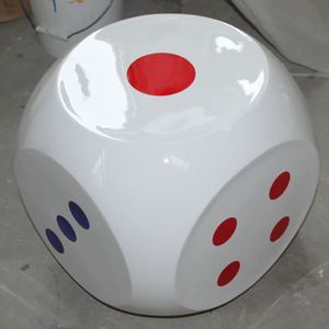 เก้าอี้ Y068ทรงลูกเต๋า6ด้านสุดสร้างสรรค์เก้าอี้ไฟเบอร์กลาสทันสมัยสำหรับกลางแจ้งโรงแรมเก้าอี้เลานจ์เฟอร์นิเจอร์บ้านปรับแต่งได้ตามต้องการ - Product Image 1