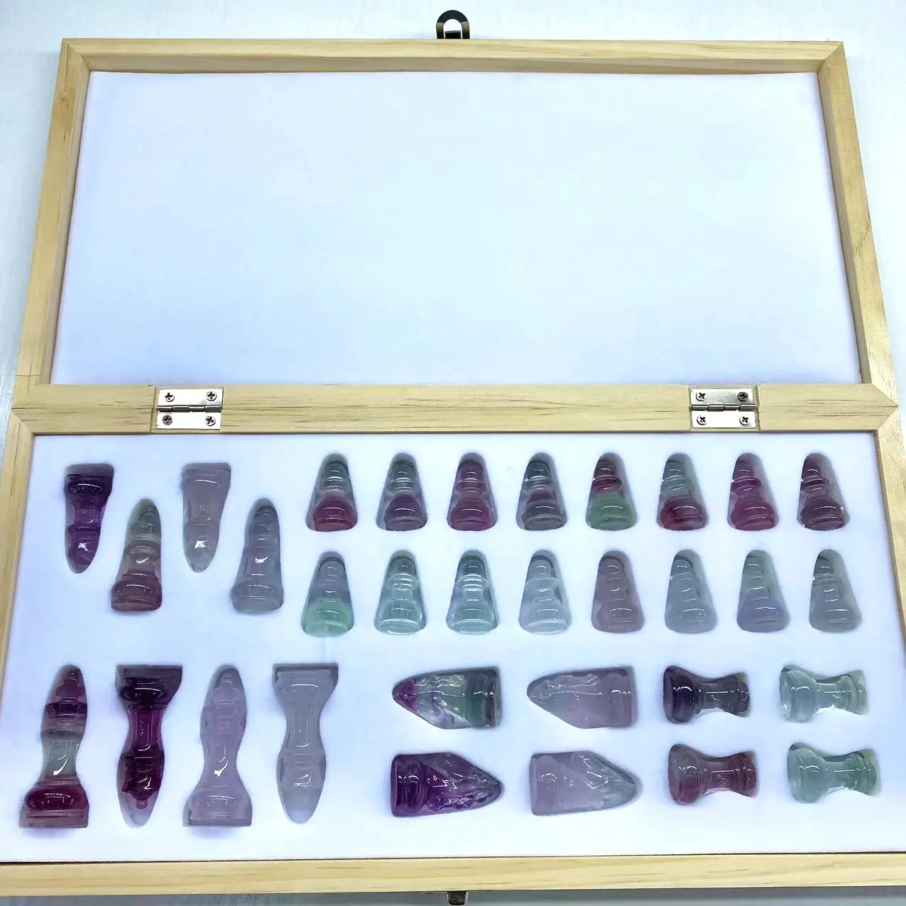 Juego de talla de fluorita tallada a mano de Ajedrez de cristal Natural de gran oferta para regalos artesanales de cristal