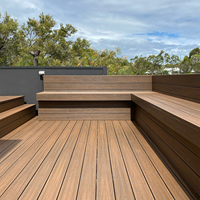 Planches de terrasse WPC aspect bois, profil bas, imperméables pour usage extérieur 140-23mm