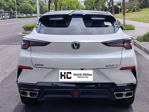 Changan UNI-T <span class=keywords><strong>2022</strong></span> 1.5T DCT Édition Excellence, SUV compact d'occasion, idéal pour les trajets quotidiens et le transport familial en Afrique - Product Image 5