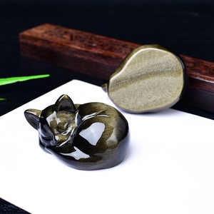 Ornement de chat endormi en obsidienne naturelle <span class=keywords><strong>Petite</strong></span> figurine de chat sculptée en <span class=keywords><strong>pierre</strong></span> pour <span class=keywords><strong>la</strong></span> <span class=keywords><strong>d</strong></span>écoration du salon à <span class=keywords><strong>la</strong></span> maison Cadeau de festival - Product Image 3