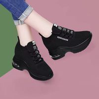 À la mode noir haute qualité 2025 printemps femmes maille baskets antidérapant chaussures de marche Polyester Fiber à lacets chaussures décontractées