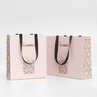 Sac cadeau en papier blanc rose poudré de luxe avec impression numérique à motif floral vintage pour l'emballage de cosmétiques et de bijoux de boutique