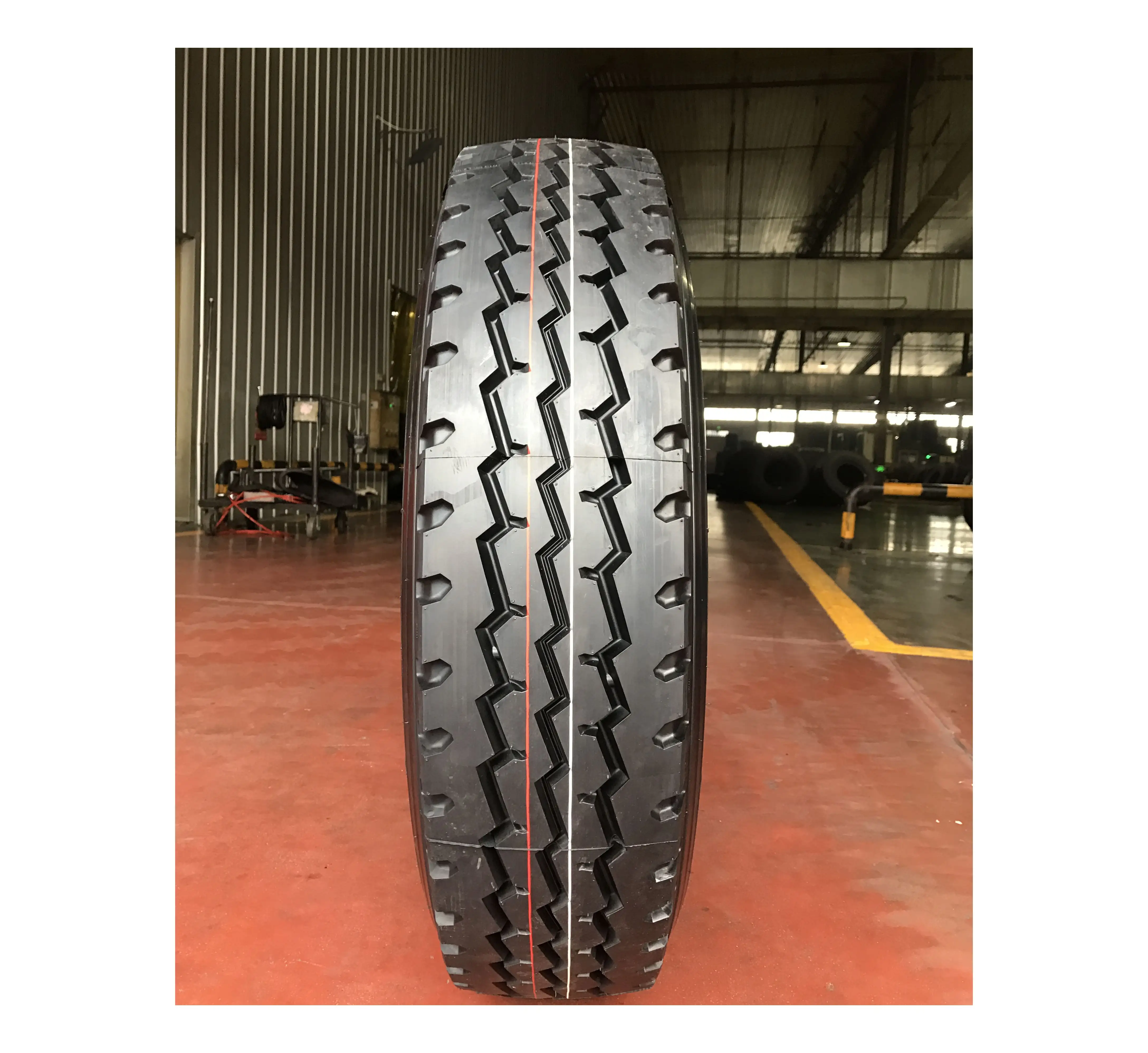 Made In China fabbrica all'ingrosso 255/70 r22.5 255/70/22.5 255 70 22.5 Tubeless Tbr pneumatici per camion e autobus